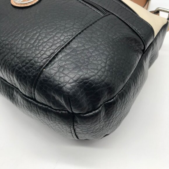 Giani Bernini Beige And Black Colorblock Pebbled Crossbody - Picture 7 of 10
